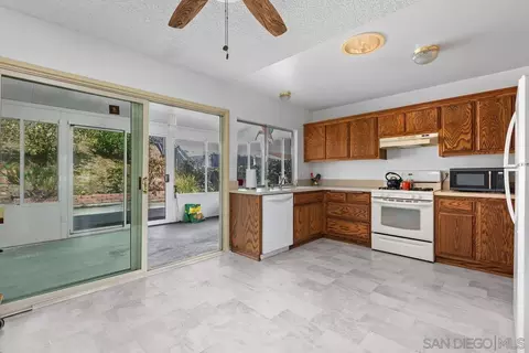Kitchen - 4142 Galbar St, Oceanside, CA 92056 photo 2 of 5