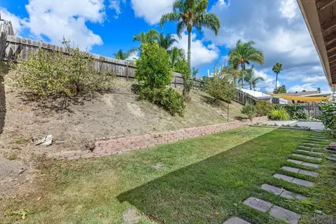 Exterior - 4142 Galbar St, Oceanside, CA 92056 photo 4 of 7