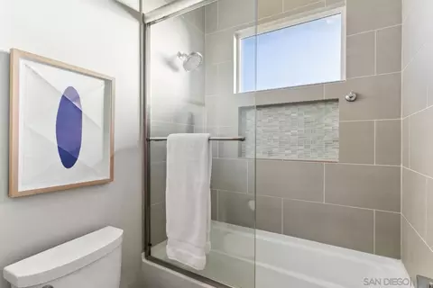 Bath - 6411 Dowling Dr, La Jolla, CA 92037 photo 6 of 6