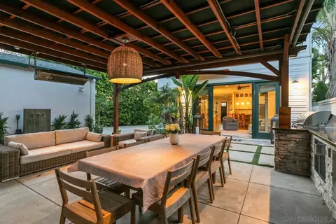 Exterior - 6411 Dowling Dr, La Jolla, CA 92037 photo 11 of 14
