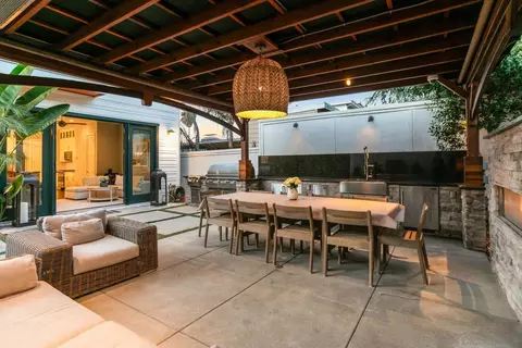 Exterior - 6411 Dowling Dr, La Jolla, CA 92037 photo 9 of 14