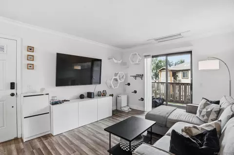 Living - 1423 Graves Ave #240, El Cajon, CA 92021 photo 3 of 3