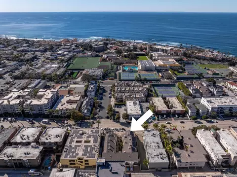 View/Area - 7585 Eads #A, La Jolla, CA 92037 photo 3 of 9
