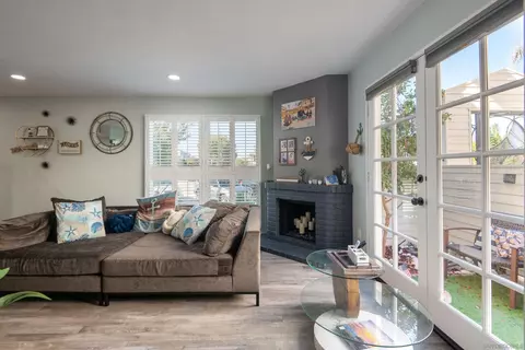 Living - 7585 Eads #A, La Jolla, CA 92037 photo 1 of 1