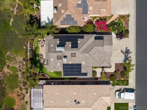 View/Area - 2292 Rock Crest Gln, Escondido, CA 92026 photo 11 of 14