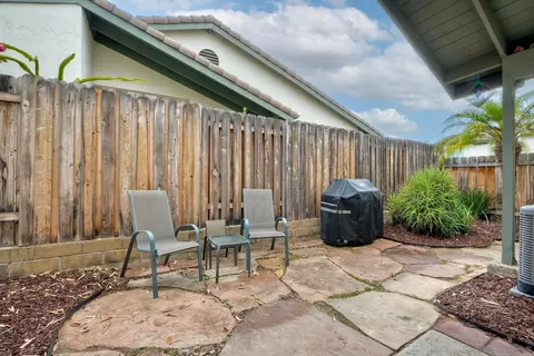 Exterior - 1007 Howard Ave #42, Escondido, CA 92029 photo 2 of 8