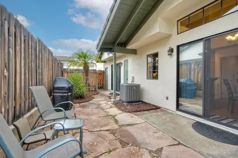 Exterior - 1007 Howard Ave #42, Escondido, CA 92029 photo 3 of 8