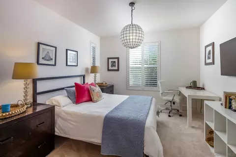 Bedroom - 939 Moonstone Ct, Encinitas, CA 92024 photo 1 of 3