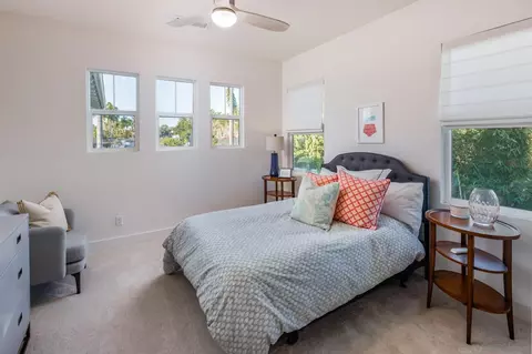 Bedroom - 939 Moonstone Ct, Encinitas, CA 92024 photo 2 of 3