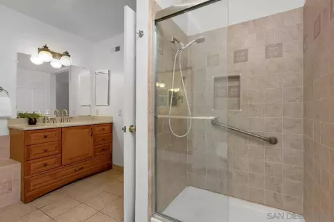 4535 Trieste Dr, Carlsbad, CA 92010 photo 27