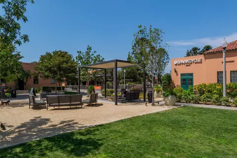 Exterior - 2730 Evans Rd #9, San Diego, CA 92106 photo 8 of 11