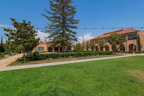 Exterior - 2730 Evans Rd #9, San Diego, CA 92106 photo 7 of 11
