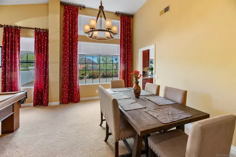 Dining - 470 Chestnut Roan Dr, Alpine, CA 91901 photo 2 of 3