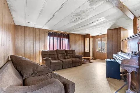 Living - 2174 Baldwin Ave, Palermo, CA 95968 photo 3 of 4