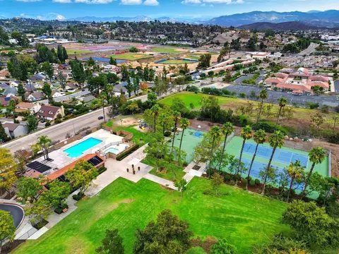 View/Area - 2304 Meadowridge Pl, Spring Valley, CA 91977 photo 6 of 8