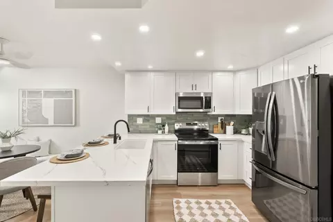 Kitchen - 1666 Tennis Match Way, Encinitas, CA 92024 photo 4 of 5