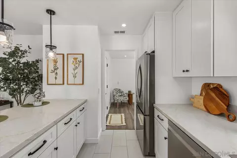 Kitchen - 4617 Westridge Dr, Oceanside, CA 92056 photo 4 of 4