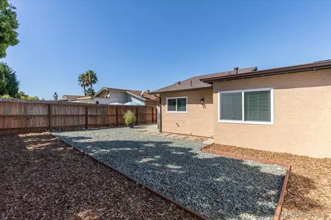 Exterior - 4617 Westridge Dr, Oceanside, CA 92056 photo 8 of 8