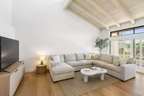 Living - 6489 Caminito Catalan, La Jolla, CA 92037 photo 1 of 4