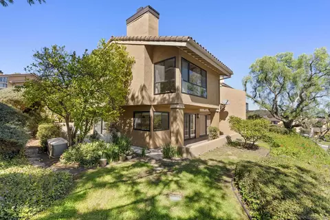 Exterior - 6489 Caminito Catalan, La Jolla, CA 92037 photo 3 of 10