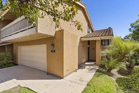 Exterior - 6489 Caminito Catalan, La Jolla, CA 92037 photo 8 of 10