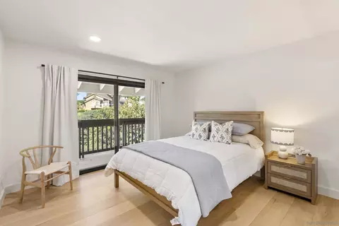 Bedroom - 6489 Caminito Catalan, La Jolla, CA 92037 photo 6 of 6