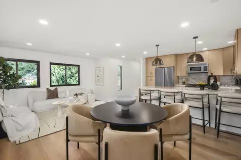 Dining - 1733 Nautilus St, La Jolla, CA 92037 photo 2 of 2