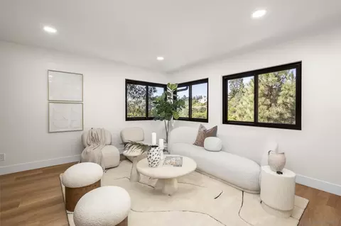 Living - 1733 Nautilus St, La Jolla, CA 92037 photo 2 of 2