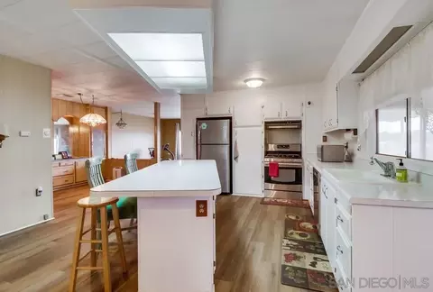 1440 S Orange Ave #SPC 27, El Cajon, CA 92020