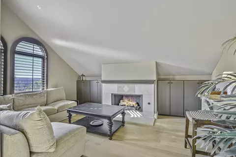 Living - 5305 La Crescenta, Rancho Santa Fe, CA 92067 photo 5 of 9