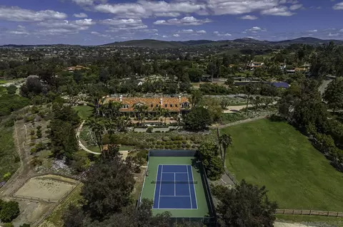 View/Area - 5305 La Crescenta, Rancho Santa Fe, CA 92067 photo 4 of 5
