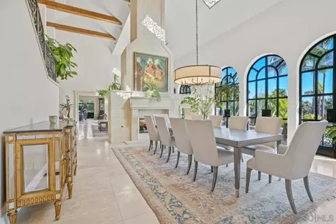 Dining - 5305 La Crescenta, Rancho Santa Fe, CA 92067 photo 1 of 2