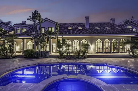 Exterior - 5305 La Crescenta, Rancho Santa Fe, CA 92067 photo 4 of 15