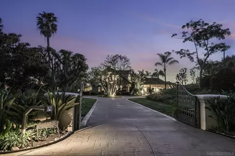 5305 La Crescenta, Rancho Santa Fe, CA 92067