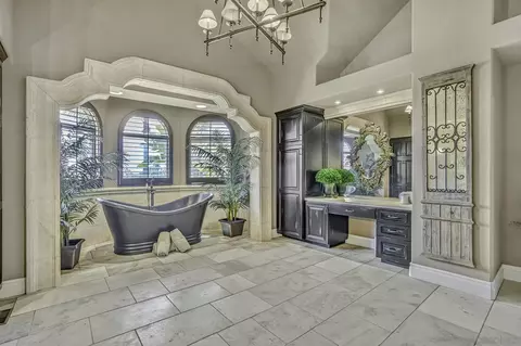 Bath - 5305 La Crescenta, Rancho Santa Fe, CA 92067 photo 3 of 4
