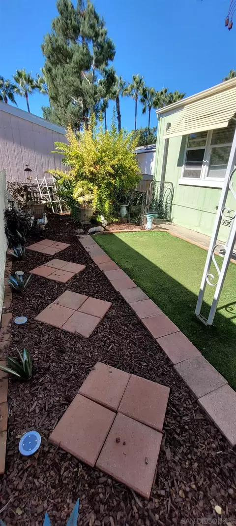 Exterior - 14082 Pomegranate Ave #146, Poway, CA 92064 photo 4 of 4