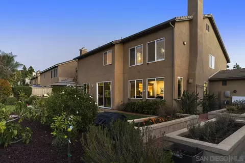 1045 Stratton Dr, Vista, CA 92083 photo 43