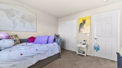 1045 Stratton Dr, Vista, CA 92083 photo 23