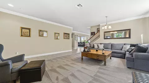 1045 Stratton Dr, Vista, CA 92083 photo 6
