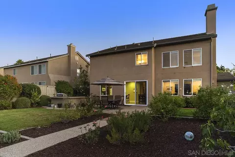 1045 Stratton Dr, Vista, CA 92083 photo 42