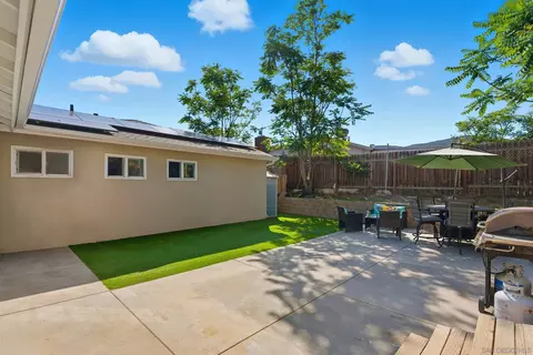 Exterior - 8524 Big Rock Rd, Santee, CA 92071 photo 6 of 7