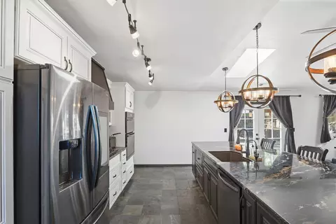 Kitchen - 8524 Big Rock Rd, Santee, CA 92071 photo 7 of 10