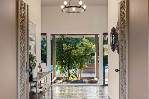 Entry Way - 7716 Hidden Valley Ct, La Jolla, CA 92037 photo 1 of 3