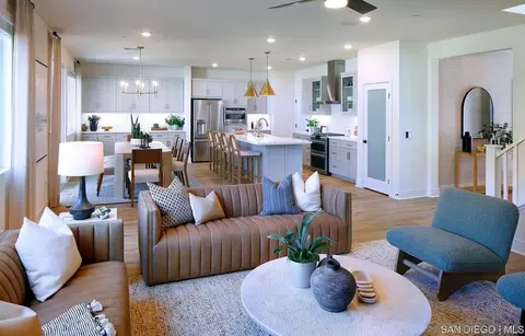 Living - 709 Meadowood St #328, Fallbrook, CA 92028 photo 1 of 1