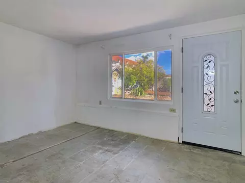 Living - 603 Galena St, El Cajon, CA 92019 photo 3 of 3