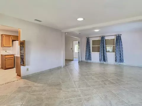Living - 603 Galena St, El Cajon, CA 92019 photo 1 of 3