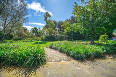 Exterior - 11 Country Glen Rd, Fallbrook, CA 92028 photo 18 of 27
