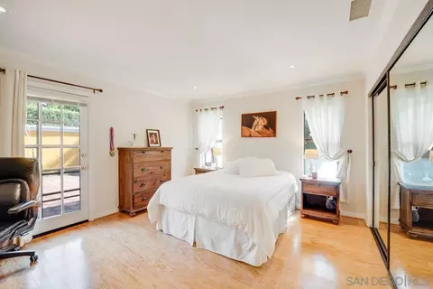 Bedroom - 11 Country Glen Rd, Fallbrook, CA 92028 photo 2 of 3