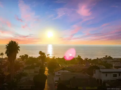 View/Area - 7335 Draper Ave, La Jolla, CA 92037 photo 14 of 31