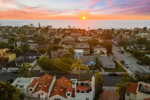 View/Area - 7335 Draper Ave, La Jolla, CA 92037 photo 3 of 31